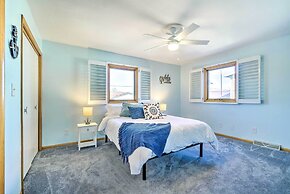 Lakefront Home w/ Rooftop Deck, Grill, Games!