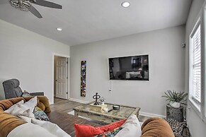 Pet-friendly Cottage, 3 Blocks to Main St!