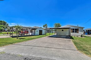 Lakefront Granbury Home, Boat Dock On-site!