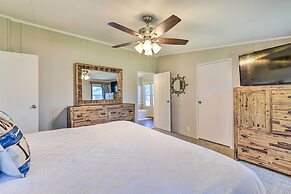 Lakefront Granbury Home, Boat Dock On-site!