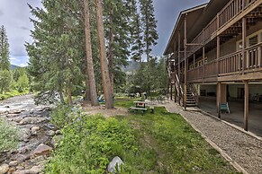 Walk to Marina: Rustic Grand Lake Retreat!