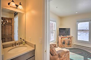 Walk to Marina: Rustic Grand Lake Retreat!