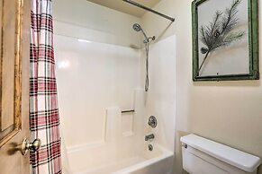 Walk to Marina: Rustic Grand Lake Retreat!