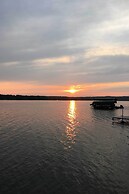 Spacious Luxury Cabin w/ Deck & Dock on Bone Lake