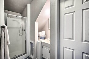 Gainesville Home w/ Outdoor Oasis, 16 Mi to Lake