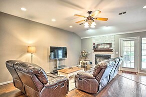 Gainesville Home w/ Outdoor Oasis, 16 Mi to Lake