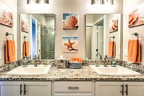 Stunning Neskowin Gem: View of Cascade Head!