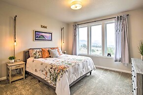 Stunning Neskowin Gem: View of Cascade Head!