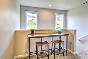 Stunning Neskowin Gem: View of Cascade Head!