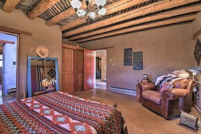 El Prado Adobe Home: Courtyard w/ Mountain Views!