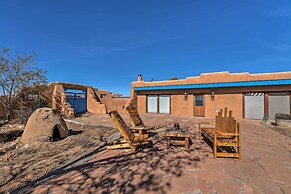 El Prado Adobe Home: Courtyard w/ Mountain Views!
