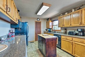 Ruidoso Home w/ Hot Tub, Mtn Views & Game Room!