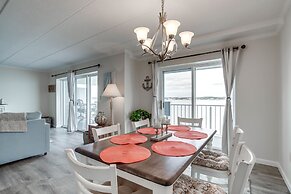 Pool & Boardwalk Access: Bayfront Ocean City Condo