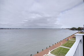 Pool & Boardwalk Access: Bayfront Ocean City Condo