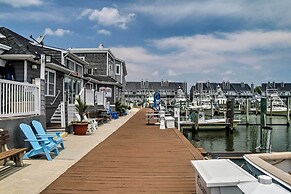 Pool & Boardwalk Access: Bayfront Ocean City Condo