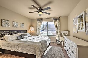 Ski-in/out Granby Home w/ Gas Grill & Fire Pit!