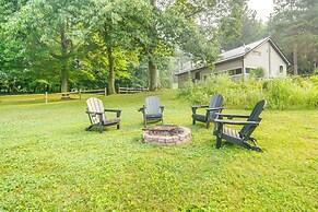 Custom-built Lakefront Cottage w/ Spacious Yard!