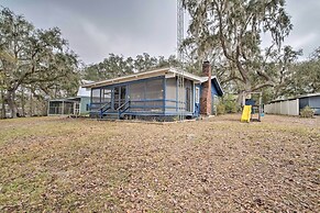 Unplugged Withlacoochee Riverfront Retreat!