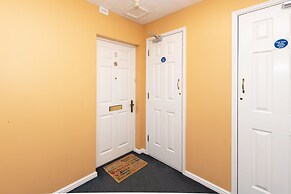 Escape The Matrix - 2 Bed Flat in City Centre