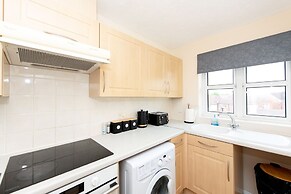 Escape The Matrix - 2 Bed Flat in City Centre