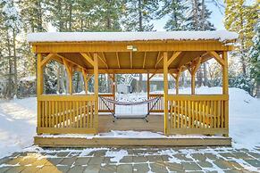 Columbia Falls Private Retreat: Pool Table & Deck!