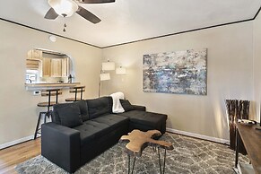 Cozy Montana Retreat w/ Fire Pit & Mountain Views!