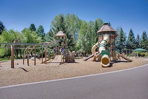 Renovated Avon Condo 5 Mins to Beaver Creek Resort