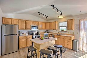 Red Lodge Townhome w/ Hot Tub & Mountain Views!