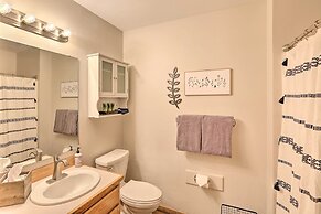 Red Lodge Townhome w/ Hot Tub & Mountain Views!