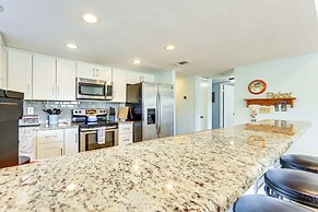 Beachside St Augustine Resort Condo, 6 Mi to Dtwn!