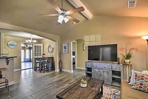 Amarillo Abode w/ Sunroom ~ 4 Mi to Downtown!