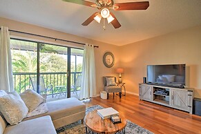 Indian Shores Townhome w/ Pool Access & Kayaks!