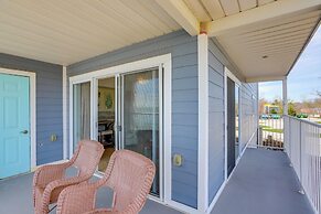 Waterfront Bass Island Retreat w/ Balcony + TV