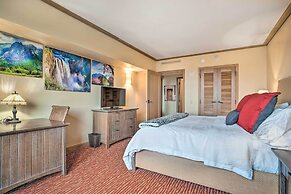 Mountain Views & Pool Access: Cle Elum Condo!