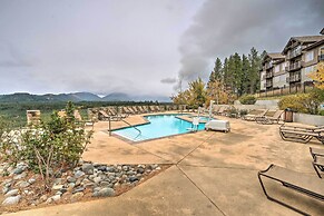 Mountain Views & Pool Access: Cle Elum Condo!