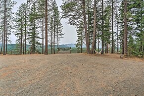 Mountain Views & Pool Access: Cle Elum Condo!