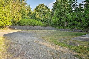 Hood Canal Home w/ Hot Tub - Bordering Olympic NP!