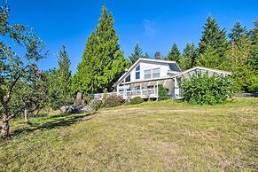 Hood Canal Home w/ Hot Tub - Bordering Olympic NP!