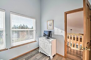 Hood Canal Home w/ Hot Tub - Bordering Olympic NP!