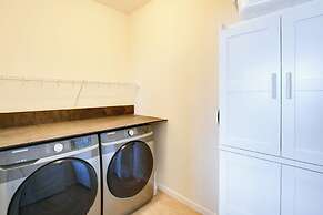 Waterfront Allyn Home With Fire Pit + 2 Kayaks!