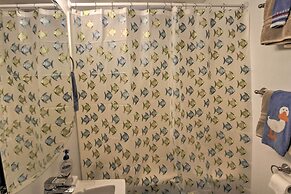 Waterfront Cabin w/ Fire Pit in Gig Harbor!