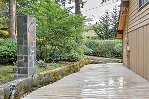 Waterfront Cabin w/ Fire Pit in Gig Harbor!