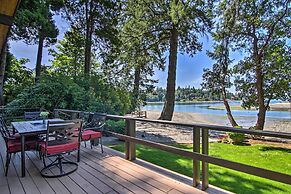 Waterfront Cabin w/ Fire Pit in Gig Harbor!