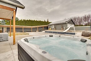 Remarkable Yakima Getaway w/ Pool & Hot Tub!