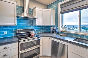 Remarkable Yakima Getaway w/ Pool & Hot Tub!