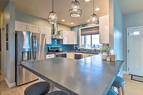 Remarkable Yakima Getaway w/ Pool & Hot Tub!