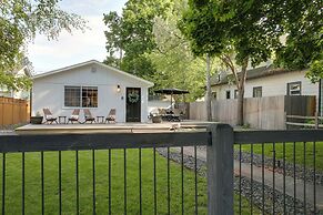 Cozy Coeur D'alene Getaway w/ Fire Pit, Near Dtwn