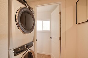 Cozy Coeur D'alene Getaway w/ Fire Pit, Near Dtwn