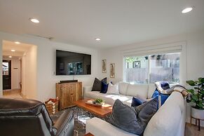 Cozy Coeur D'alene Getaway w/ Fire Pit, Near Dtwn