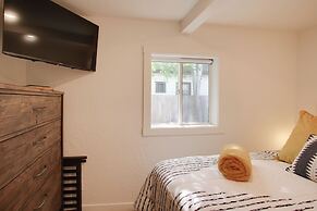 Cozy Coeur D'alene Getaway w/ Fire Pit, Near Dtwn